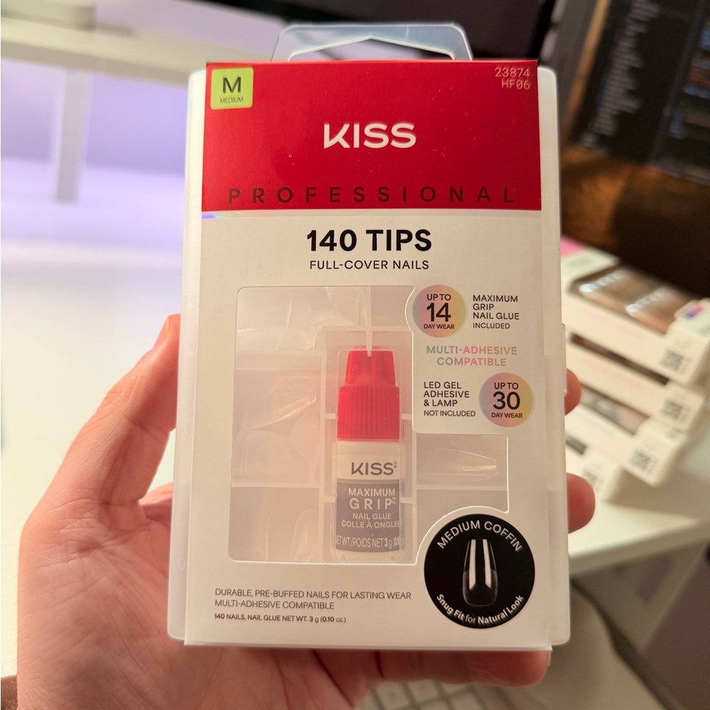 Kiss Nail Kit with Maximum Grip Glue